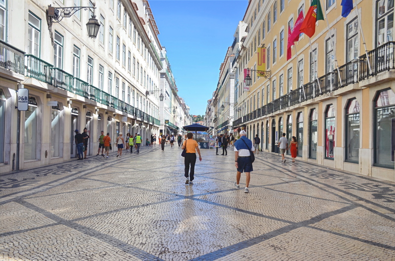 11 - Rua Augusta, a famous pedestrian and shopping street located in the Baixa district of Lisbon